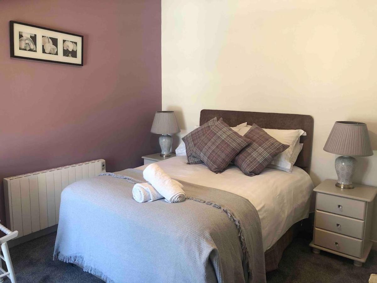 Perfect Apartment In Ideal Location Енистимон Екстериор снимка